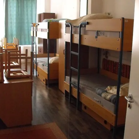 Pannonia ホステル