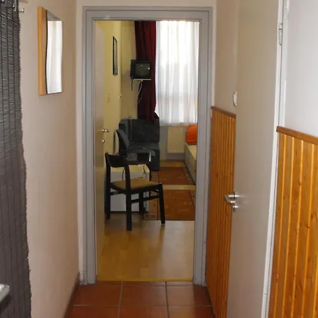 Pannonia Hostel *